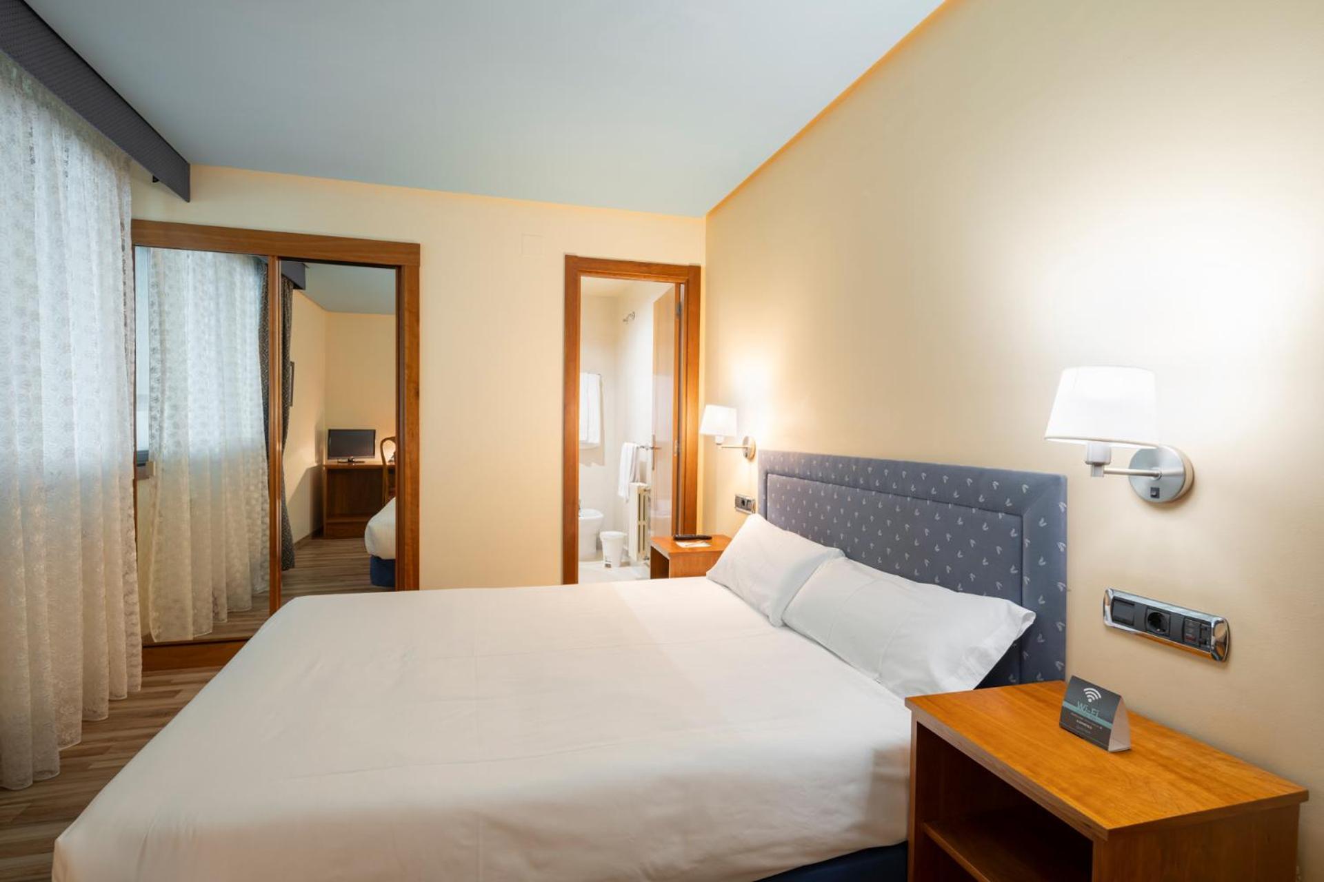 Hotel Alda Лалин Экстерьер фото